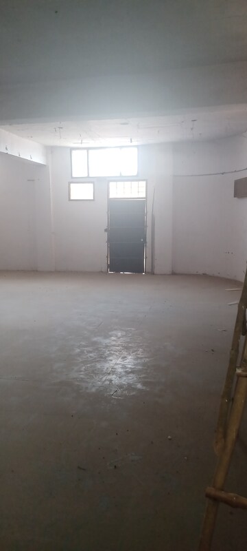 Furnished Amenities in  Warehouse at Bhabat – for Rent
