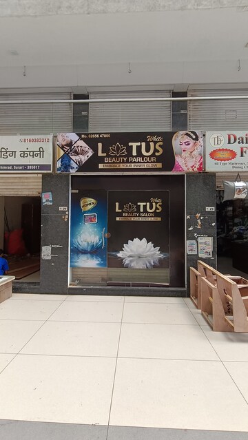  Shop – Exterior View View at Althan - for Sale
