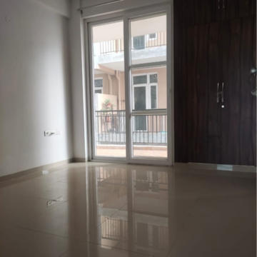 Room in 3 BHK Builder Floor at Omaxe New Chandigarh, Mullanpur – for Sale