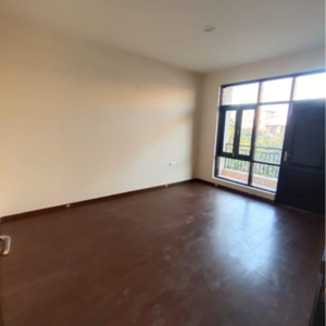 Room in 3 BHK Builder Floor at Omaxe New Chandigarh, Mullanpur – for Sale