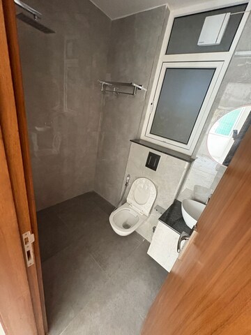 Bathroom in 3 BHK Apartment at M3M Atrium, Sector 57 – for Rent