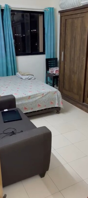Bedroom in 1 BHK Apartment at Silver Oak, Kalyani Nagar – for Rent