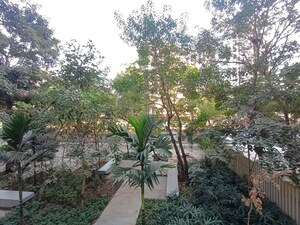 2 BHK Apartment – Garden View at L And T Seawoods Residences, Seawoods - for Sale