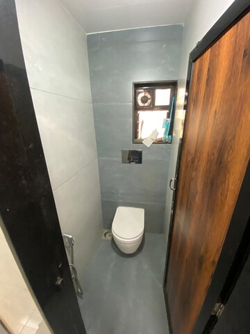 Bathroom in 1 BHK Apartment at Kharghar – for Rent