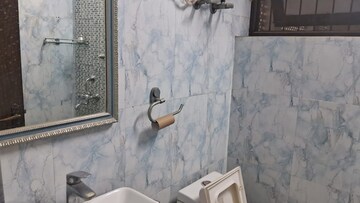 Bathroom in 3 BHK Apartment at Ardee City, Sector 52 – for Rent