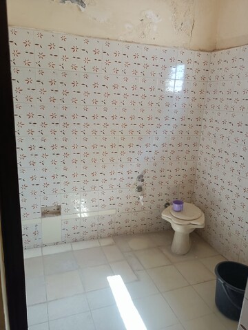Bathroom in 1 BHK Independent House at Sector 3 – for Rent