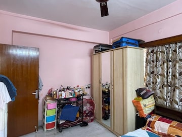 Living Room in 2 BHK Apartment at Prince Anwar Shah Road – for Rent