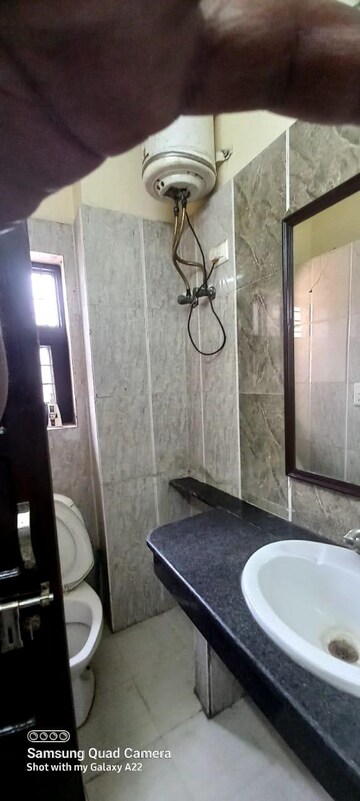 Bathroom in 2 BHK Builder Floor at Sector 70 – for Rent