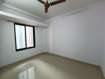 Room in 2 BHK Apartment at New Mahada Colony, Goregaon East – for Rent