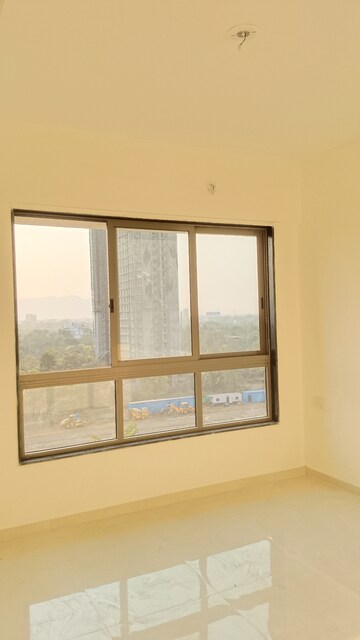 Room in 1.5 BHK Apartment at Runwal My City Phase II Cluster 05, Dombivli East – for Rent