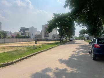  Plot For Sale in Sector 85