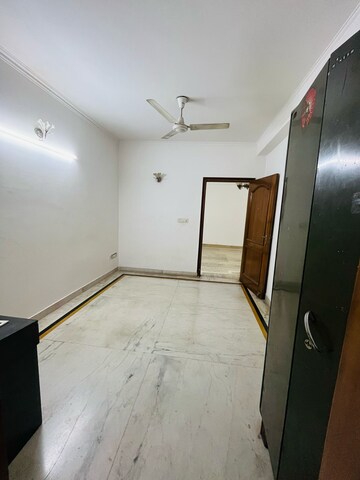 3 BHK Builder Floor For Rent in Saket