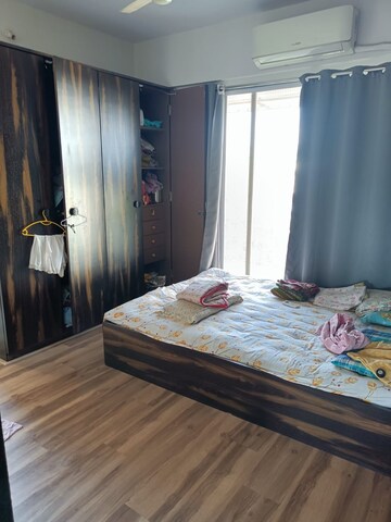 2 BHK Apartment For Rent in Lodha Splendora, Ghodbunder Road
