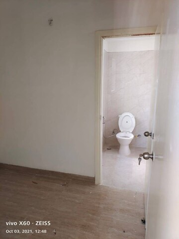 Room in 3.5 BHK Apartment at Puri Aman Vilas, Sector 89 – for Sale