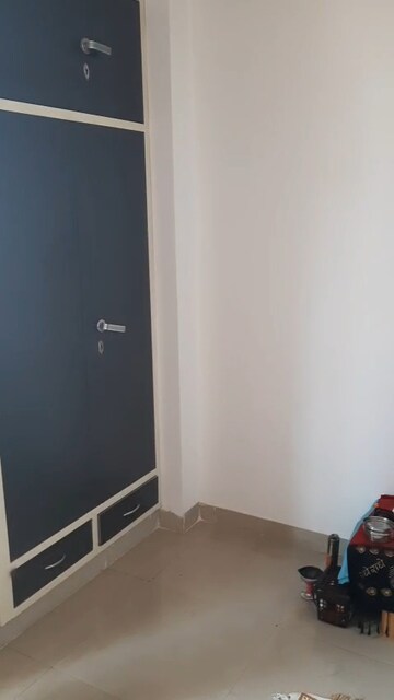 Room in 3 BHK Apartment at RPS Savana, Sector 88 – for Rent