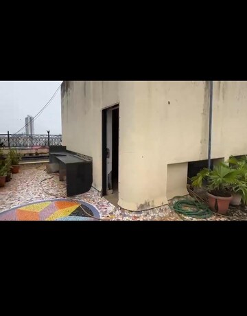 Bedroom in 5 BHK Builder Floor at Malad East – for Sale