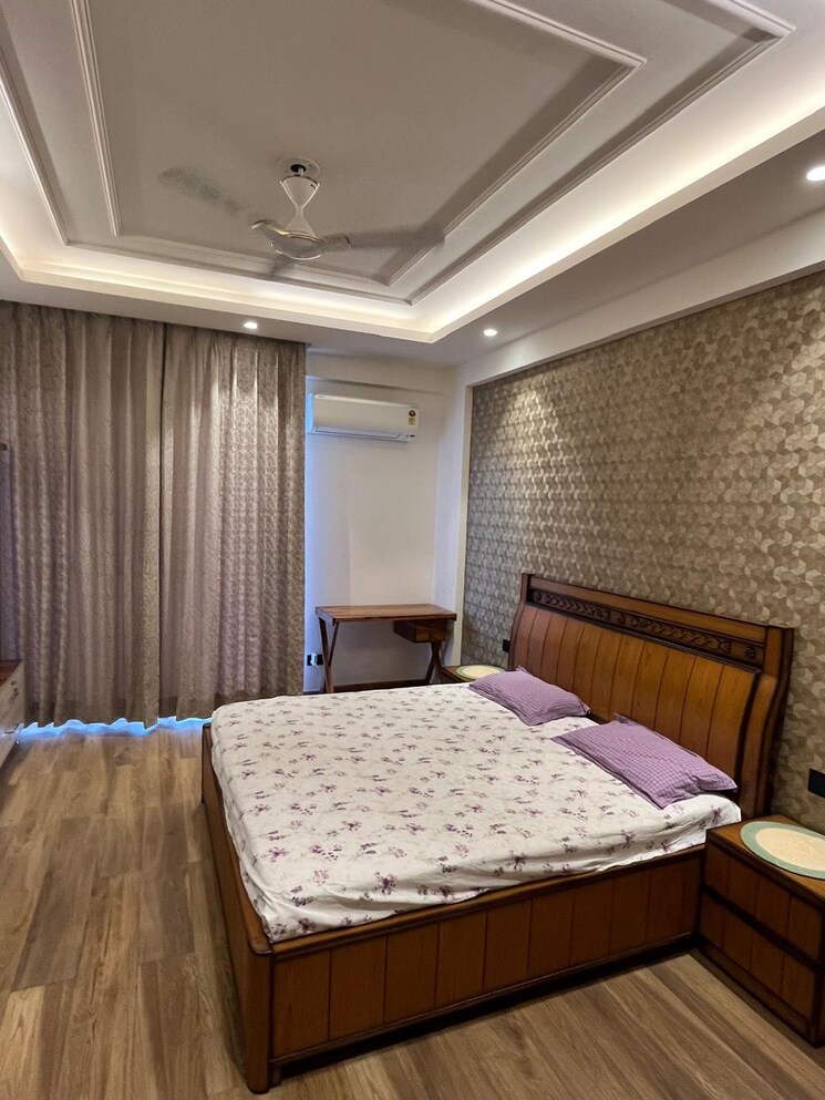 Bedroom, dlf-the-grove 3.5 Bedroom 270 Sq.Yd. Apartment In Sector 54 Gurgaon 8439396