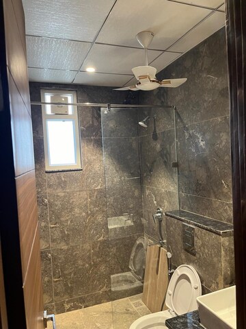Kitchen in 3.5 BHK Apartment at DLF The Grove, Sector 54 – for Sale