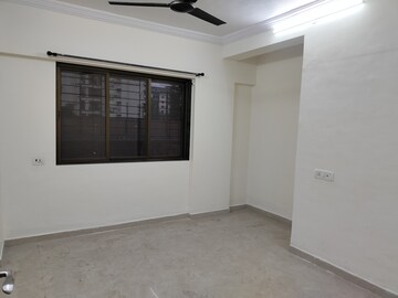 Room in 2 BHK Apartment at Sai Baba Vihar Complex, Ghodbunder Road – for Rent