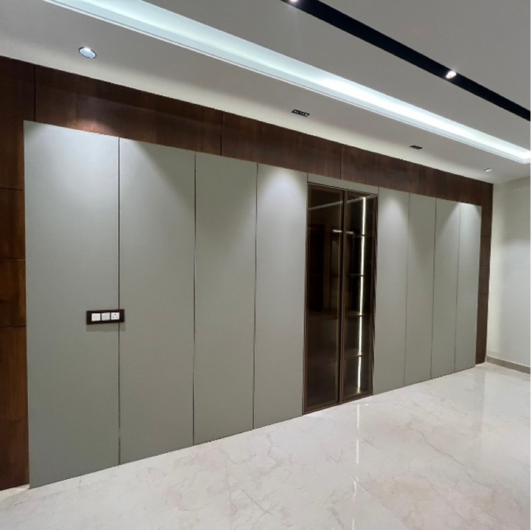 Room, ansal-api-versalia 4 Bedroom 3000 Sq.Ft. Builder Floor In Sector 67a Gurgaon 8439433