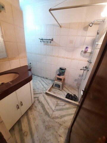 Bathroom in 3 BHK Builder Floor at Malviya Nagar – for Rent