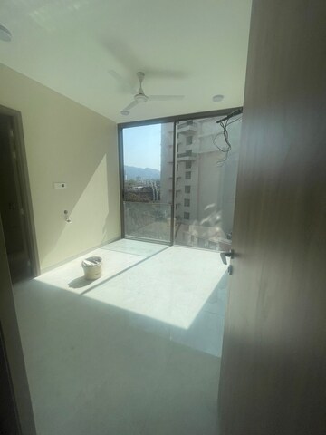 Bedroom in 2 BHK Apartment at One Meraki, Chembur – for Rent
