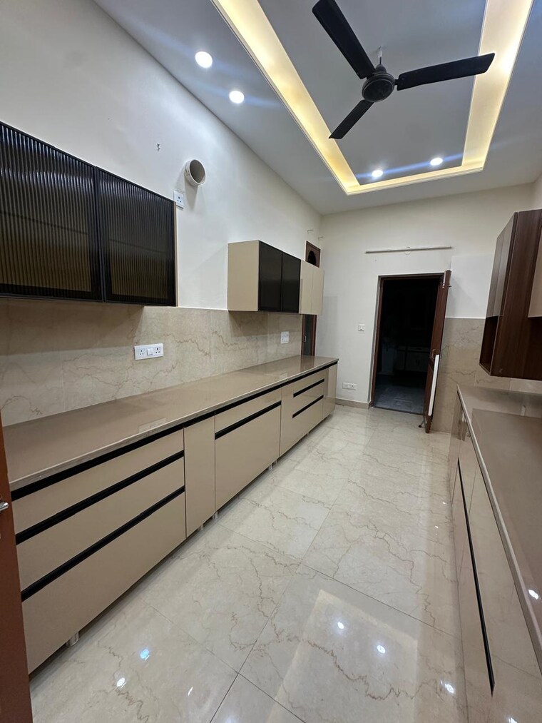 Kitchen, aps-platinum-towers 4 Bedroom 2120 Sq.Ft. Apartment In Pir Machalla Zirakpur 8439509