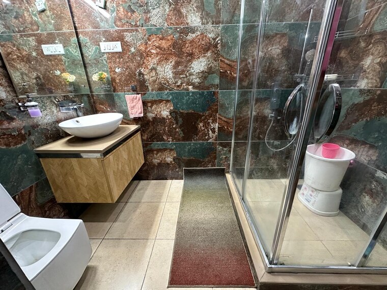 Bathroom, aps-platinum-towers 4 Bedroom 2120 Sq.Ft. Apartment In Pir Machalla Zirakpur 8439509