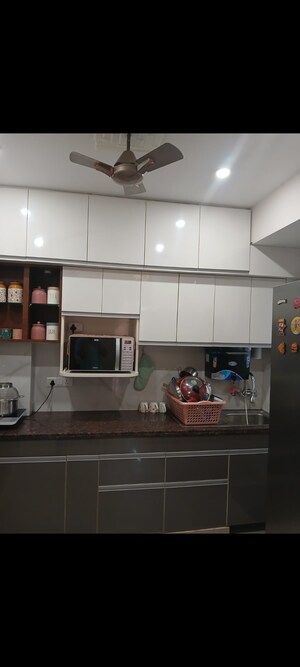 Kitchen in 3 BHK Apartment at Omaxe R2, Gomti Nagar – for Sale