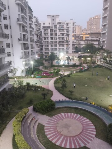 2 BHK Apartment – Exterior View View at Mahagun Maestro, Sector 50 - for Rent