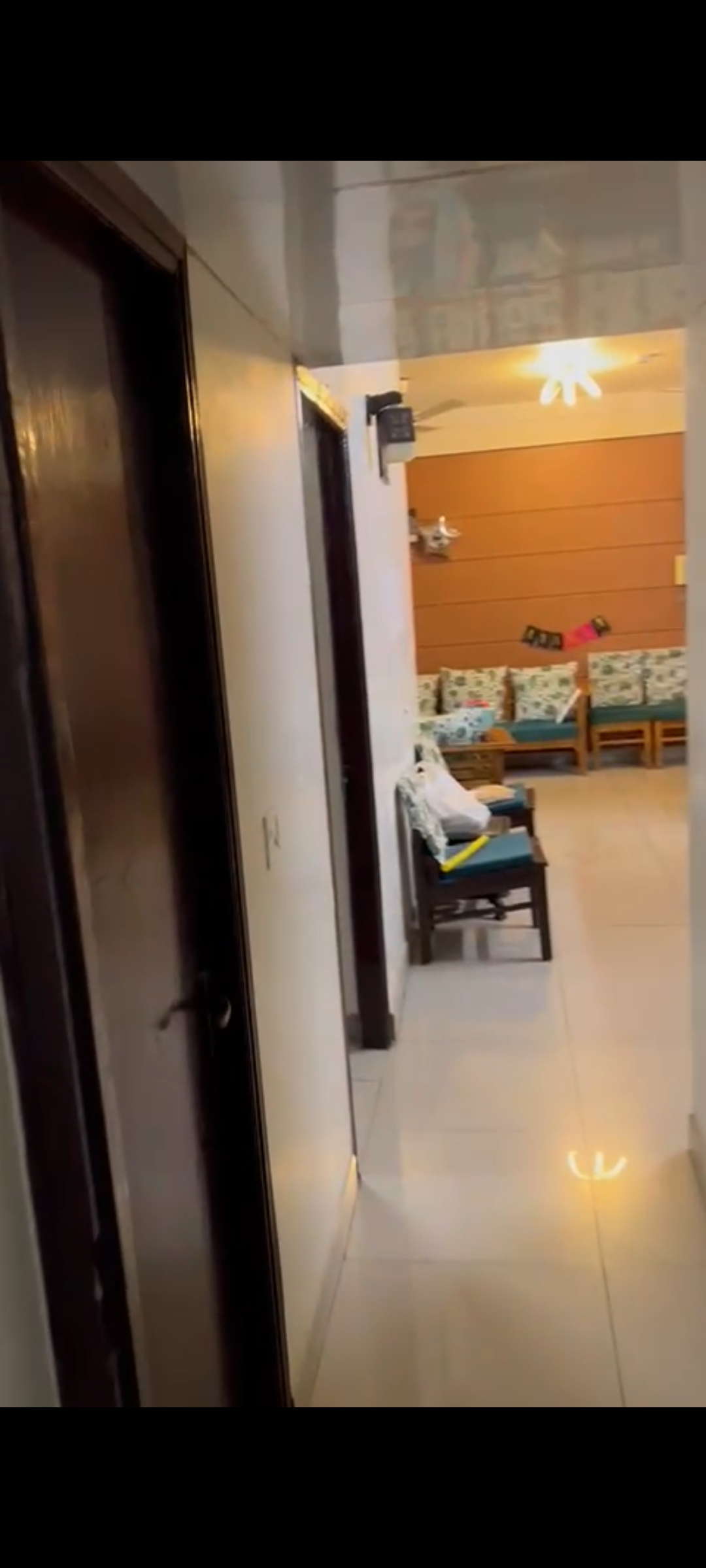 2 BHK Apartment For Sale in Mahagun Mascot