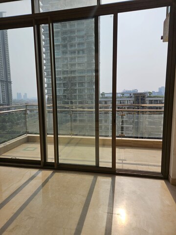 Building Lobby in 3.5 BHK Apartment at M3M Golf Estate, Sector 65 – for Rent