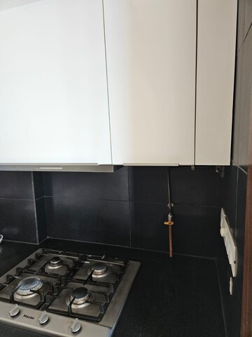 Furnished Amenities in 3.5 BHK Apartment at M3M Golf Estate, Sector 65 – for Rent
