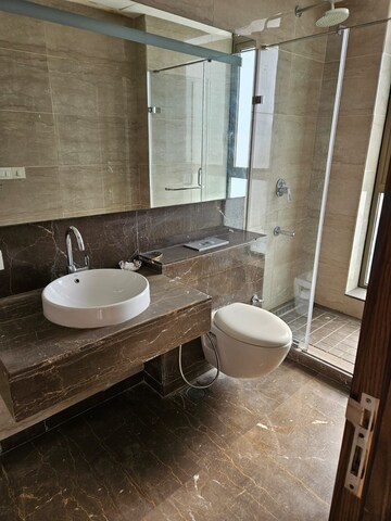 Bathroom in 3.5 BHK Apartment at M3M Golf Estate, Sector 65 – for Rent