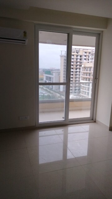 Room in 4 BHK Apartment at Maya Green Lotus Saksham, International Airport Road – for Rent
