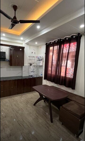 Bedroom in 1 BHK Builder Floor at Sahastradhara Road – for Rent