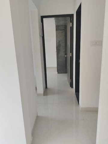 1 BHK Apartment For Rent in UK Iridium, Kandivali East