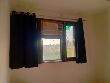 Room in 1 BHK Apartment at City Heights, Sector 39 – for Rent