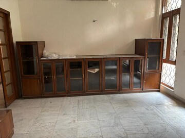 3 BHK Builder Floor For Rent in Sector 105