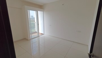 Room in 2 BHK Apartment at Yashwin Orrizonte, Kharadi – for Sale