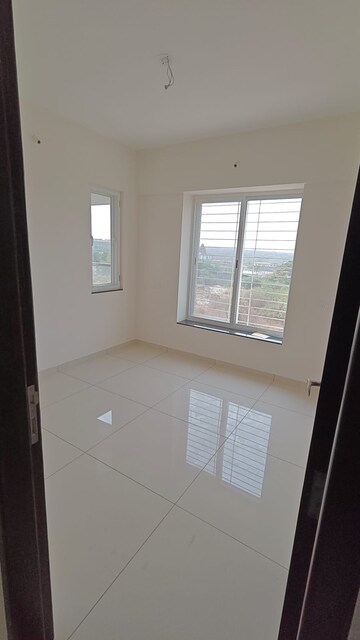 Room in 2 BHK Apartment at Yashwin Orrizonte, Kharadi – for Sale