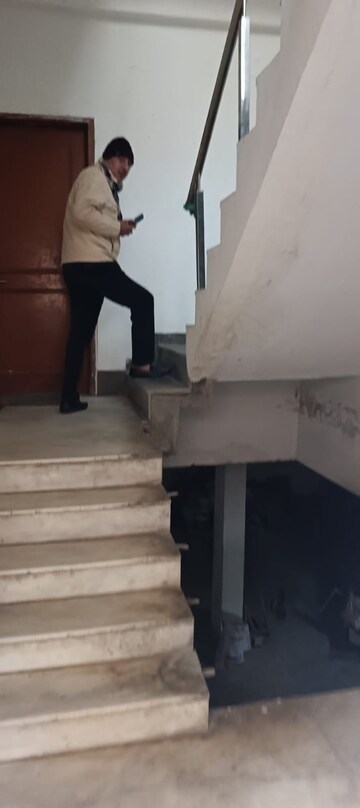 Staircase in 4 BHK Builder Floor at Sector 107 – for Rent