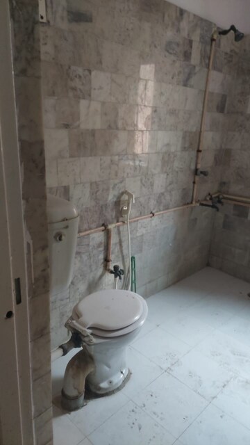Attached Bathroom in 2 BHK Builder Floor at Sector 116 – for Rent