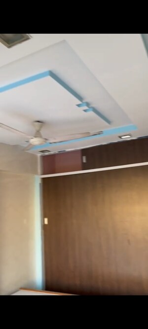 Furnished Amenities in 2 BHK Apartment at Andheri East – for Sale