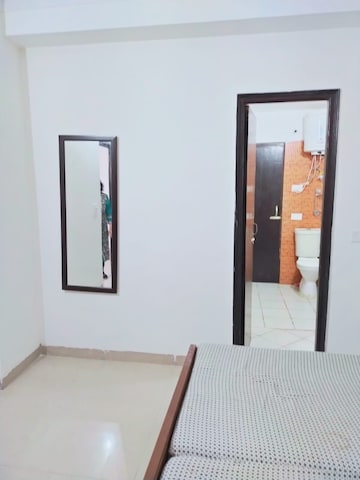 Room in 2 BHK Apartment at Prem Satyam Swastik Apartment, Patiala Road – for Rent