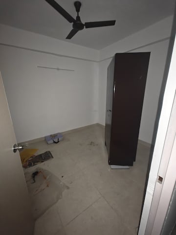 Room in 3 BHK Apartment at Sarvome Shree Homes, Sector 45 – for Rent