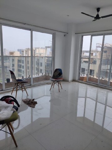 2 BHK Apartment For Rent in Soham Crystal Spires, Ghodbunder Road