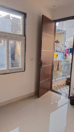2 BHK Builder Floor For Sale in Govindpuri