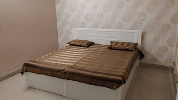 Bedroom in 2 BHK Apartment at Mona Greens, Ghazipur – for Rent