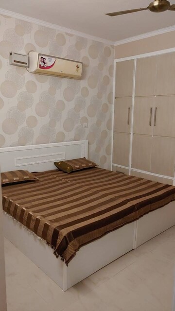 Bathroom in 2 BHK Apartment at Mona Greens, Ghazipur – for Rent